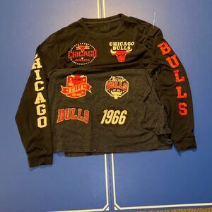 Black and red vintage Chicago Bulls long sleeve shirt basketball